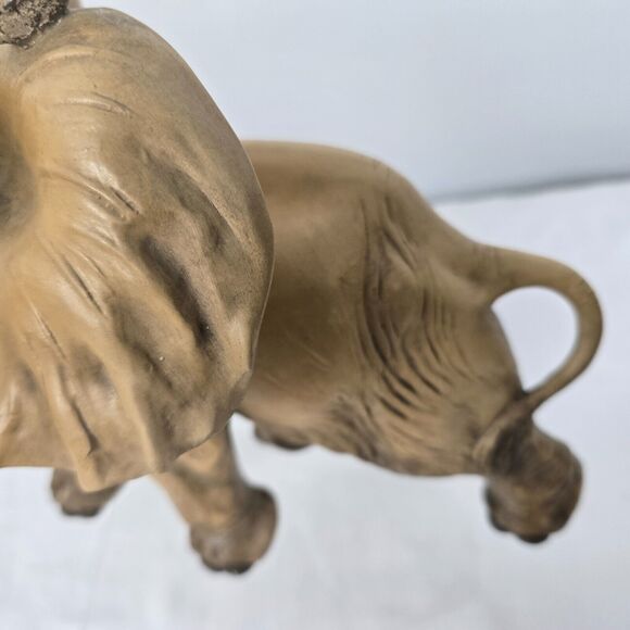 Large Bull Elephant Figurine Signed by Guido Cacciapuoti 10" x 11" x 8" Italy - Picture 12 of 13